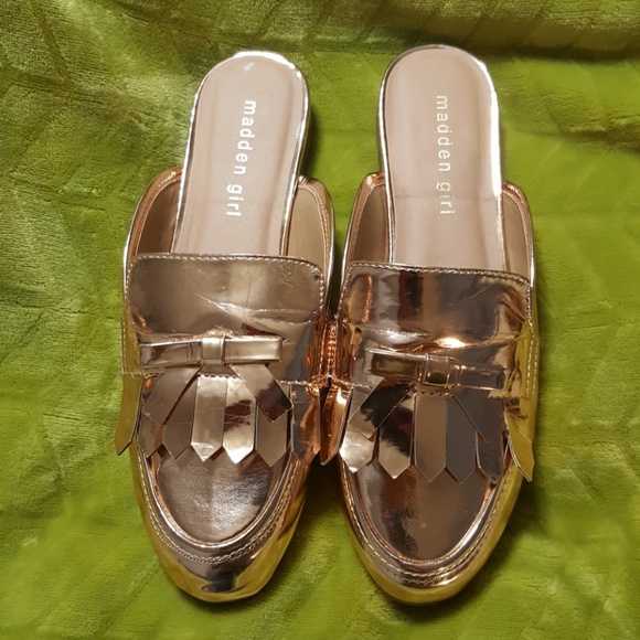 Madden Girl Rose Gold Metallic Loafers Slides - Picture 2 of 7